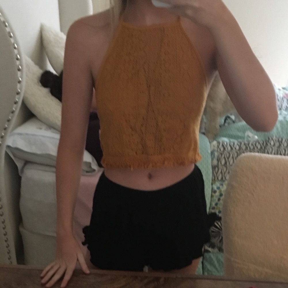 Crop top